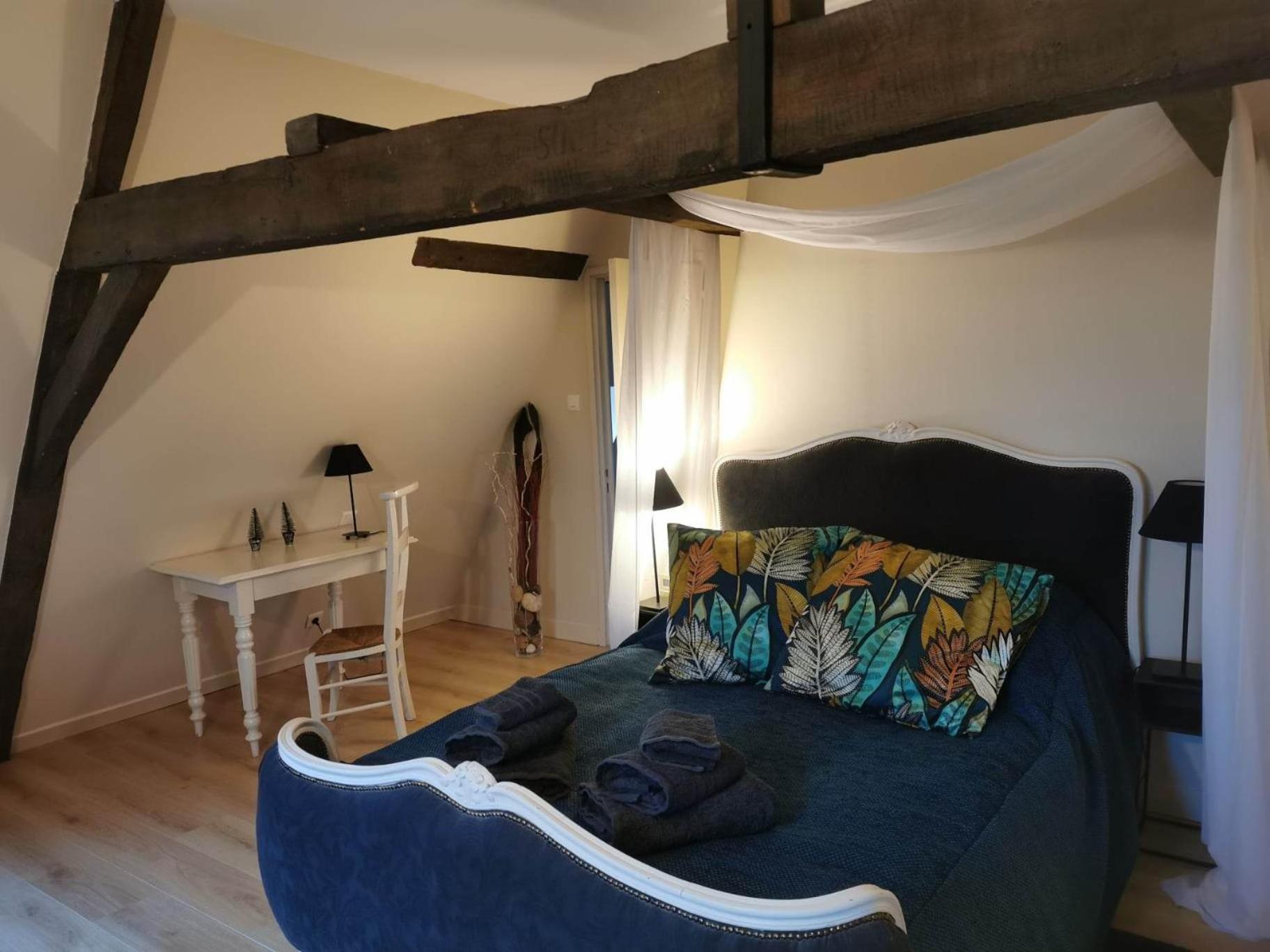 La Ferme De La Papote Bed & Breakfast Morbecque Exterior photo